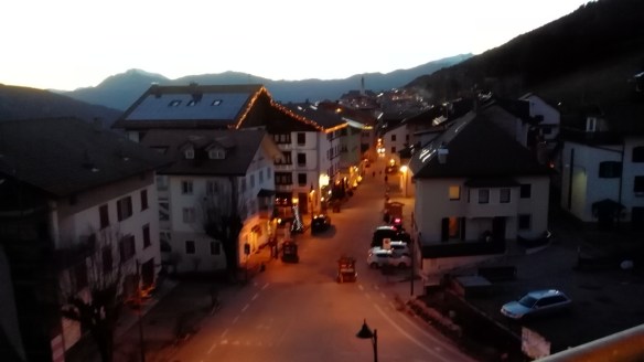 IMG_20150327_185439.jpg image